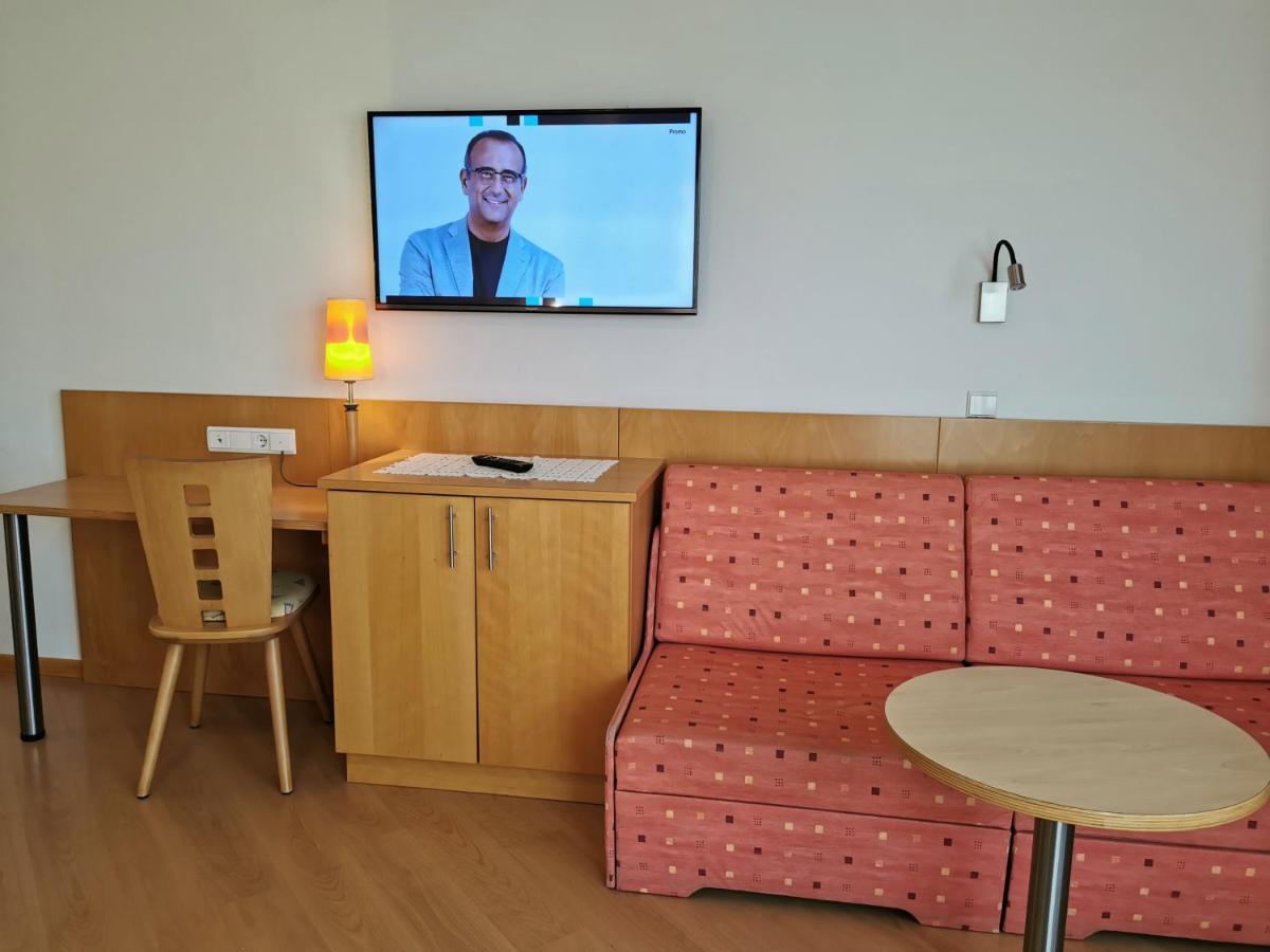 Hotel Akelei Brunico Eksteriør bilde