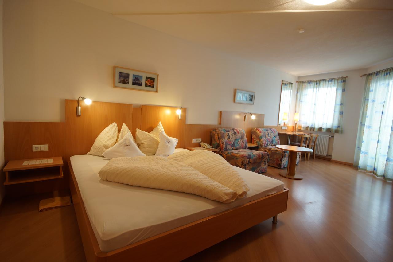 Hotel Akelei Brunico Eksteriør bilde